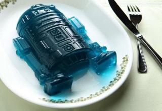 Food Ideas based on Star Wars characters and ships....