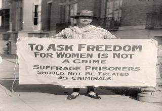 52 Powerful Photos Of Women Who Changed History Forever - Gallery ...