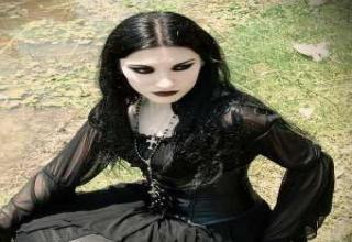 Sexy Goth Chicks - Gallery | eBaum's World