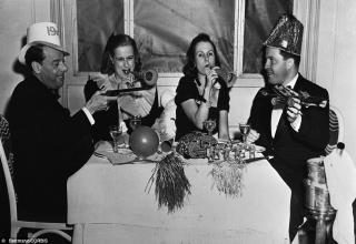 50 Timeless Photos Of Classic New Year&#039;s Eve Parties - Wow Gallery | eBaum&#039;s World