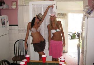 Meanwhile on the internet... crazy pictures