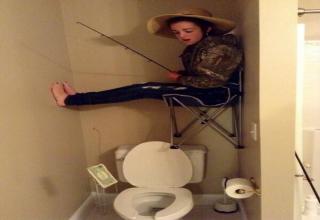 29 Bathroom Moments You Can't Unsee - Funny Gallery | eBaum's World