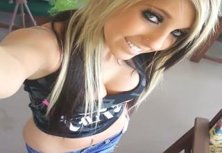 Sexy Girls From Around the Web