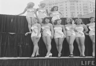 In 1952 the First Ever Miss USA Pageant and Miss Universe Pageant Were Held at the Same Time in Long Beach, California, US. Life Magazine Caught Some Pretty Cool Pictures of the Ladies Prior to the Pageants.