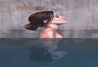 Sean Yoro has been painting beautiful portraits in hard to reach places in NY, making them look like beautiful women are bathing in the sewer.