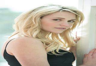 Top 25 Hottest Female Pornstars That Are Owning 2018! | eBaum's World