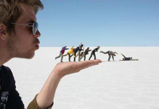 Amazing examples of forced perspective photography