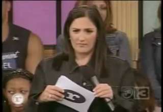 Babe hypnotized to love ugly dude