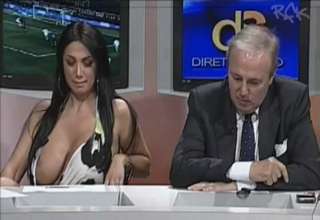 Marika Fruscio shows off her massive jugs on Italian TV